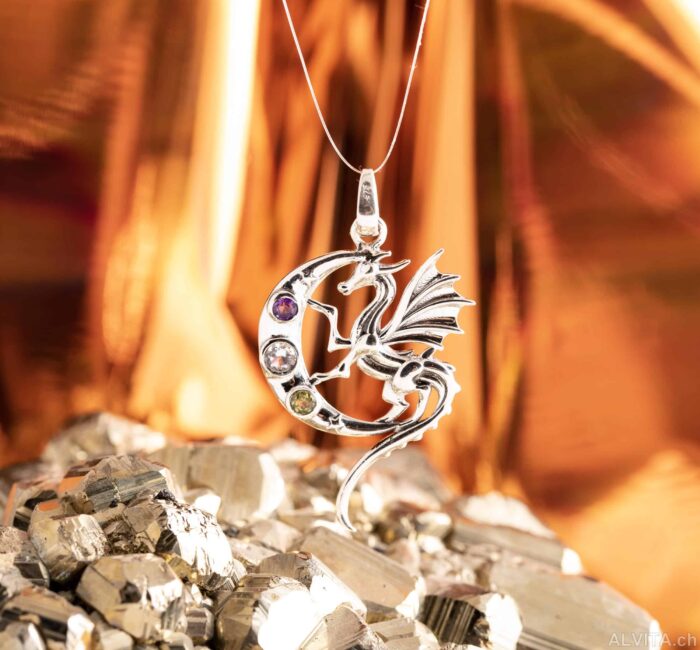 Drache in Mondsichel Anhänger – Bild 2