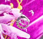 Pentagramm Chakrakreis Anhänger mit Edelsteinen – Bild 2