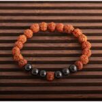 Rudraksha Armband mit schwarzem Turmalin